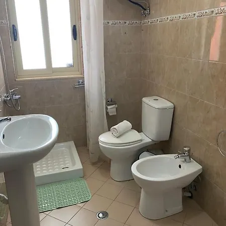 Dhimitrulla & Irini Apartment Përmet